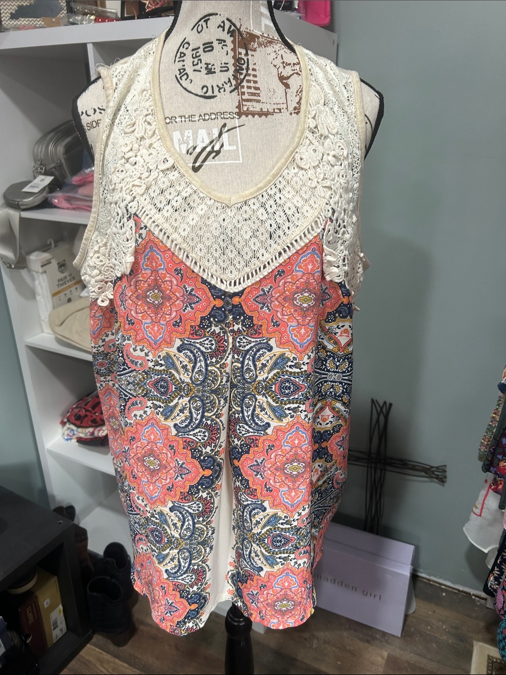 Crochet Yoke Sleeveless Tunic with Coral Paisley Print